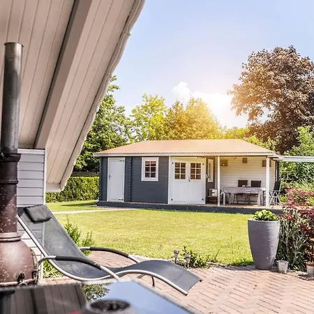 Holiday home Dat Lutt Hus In Wewelsfleth, Nahe Gluckstadt